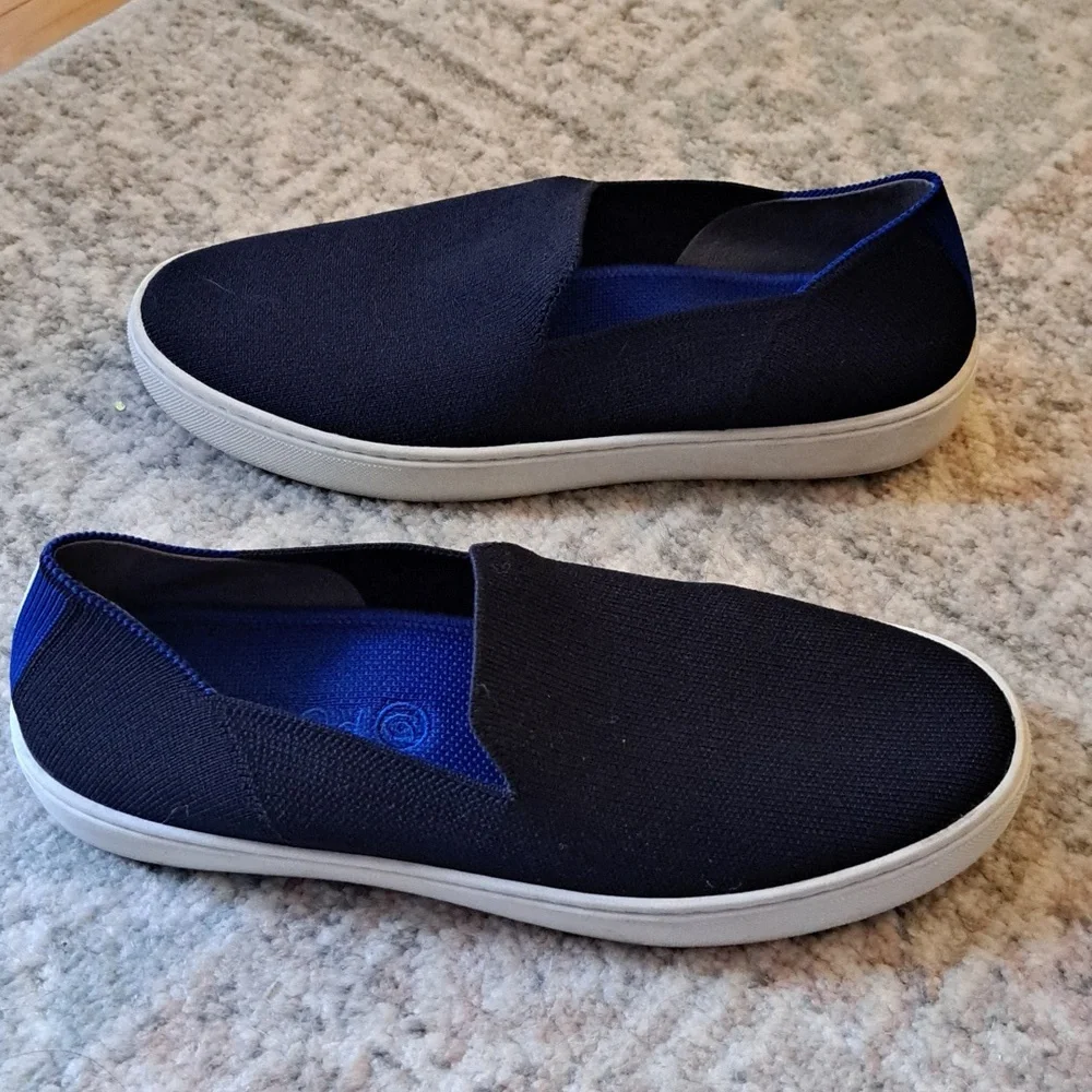 Rothys Original Sneaker - Picture 7 of 10